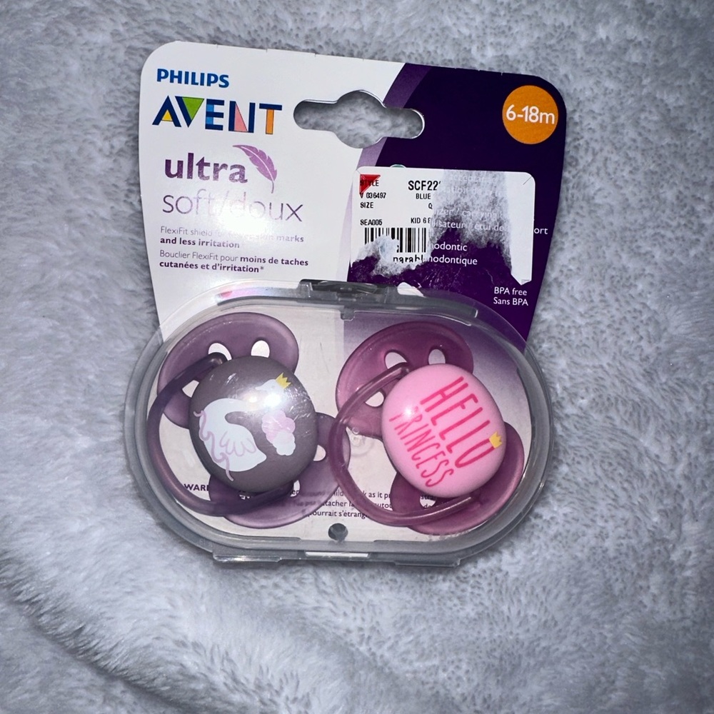 New 2pk Avent Pacifier’s - Picture 2 of 2